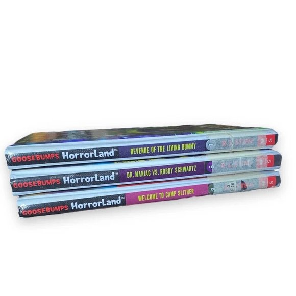 Goosebumps Horror Land Lot Of 3 Hardcover Books - Picture 3 of 3